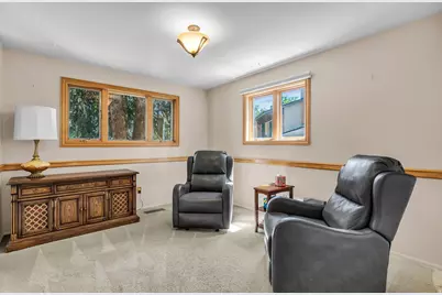 1700 E Calann Dr, Cottonwood Heights, UT 84121 - Photo 17
