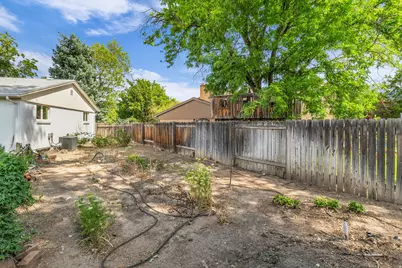 1700 E Calann Dr, Cottonwood Heights, UT 84121 - Photo 37