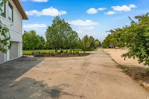 481 E Teancum Rd, Daniel, UT 84032 - Photo 11
