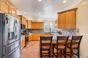 1911 W Grassy Knoll Ct, Riverton, UT 84065 - Photo 11