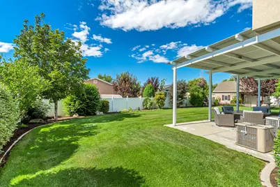 1911 W Grassy Knoll Ct, Riverton, UT 84065 - Photo 51