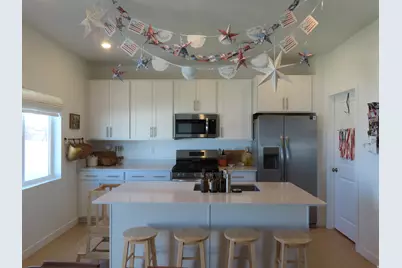 63 E Portico Ln N, Saratoga Springs, UT 84045 - Photo 5