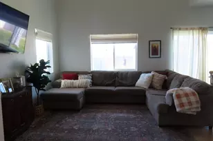 63 E Portico Ln N, Saratoga Springs, UT 84045 - Photo 9