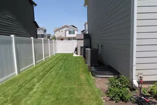 63 E Portico Ln N, Saratoga Springs, UT 84045 - Photo 3