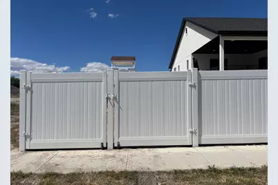 3905 N Chapman Dr, Eagle Mountain, UT 84005 - Photo 5