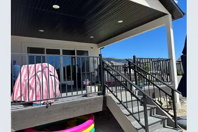3905 N Chapman Dr, Eagle Mountain, UT 84005 - Photo 13