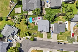 621 Willow Bend Dr W, Centerville, UT 84014 - Photo 7