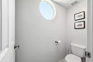 621 Willow Bend Dr W, Centerville, UT 84014 - Photo 23