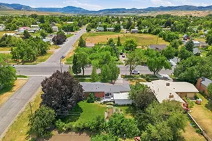 497 E Main St, Hyrum, UT 84319 - Photo 43