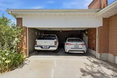 497 E Main St, Hyrum, UT 84319 - Photo 5