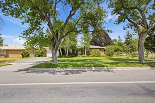 497 E Main St, Hyrum, UT 84319 - Photo 1