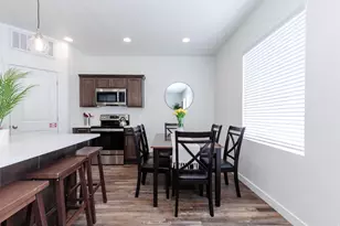 568 Blue Lk St, Garden City, UT 84028 - Photo 7