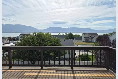 4028 S Sunrise Dr, Saratoga Springs, UT 84045 - Photo 9