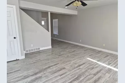 4028 S Sunrise Dr, Saratoga Springs, UT 84045 - Photo 3