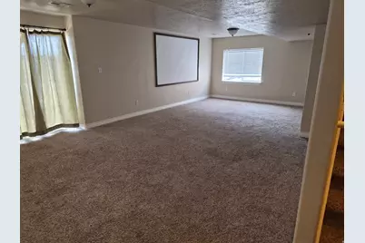 4028 S Sunrise Dr, Saratoga Springs, UT 84045 - Photo 17