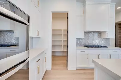 1888 S 1110 E #412, Heber City, UT 84032 - Photo 15