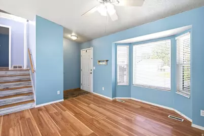 649 N 1360 W, Clinton, UT 84015 - Photo 3