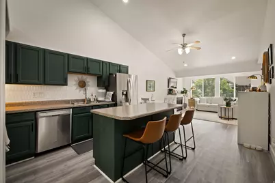 204 W Lyman Ln, Bountiful, UT 84010 - Photo 5