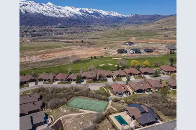4892 E Eagleridge Dr, Eden, UT 84310 - Photo 47