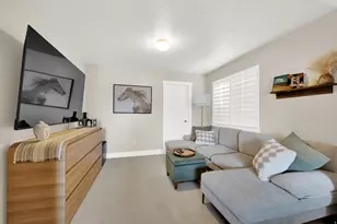 10651 S Poppy Meadow Ln, South Jordan, UT 84009 - Photo 17