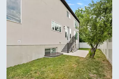 831 E Grand Cayman Dr, Millcreek, UT 84107 - Photo 31