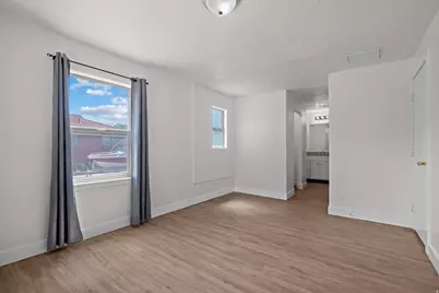 895 W 400 N, Orem, UT 84057 - Photo 17