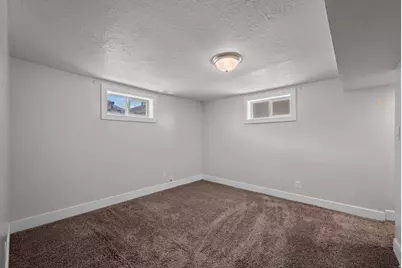 895 W 400 N, Orem, UT 84057 - Photo 25