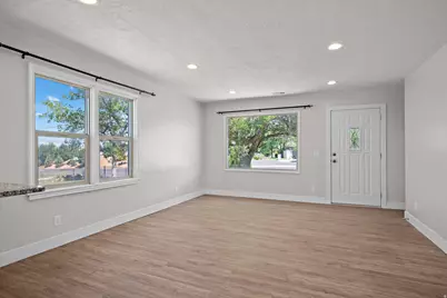895 W 400 N, Orem, UT 84057 - Photo 5