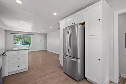 895 W 400 N, Orem, UT 84057 - Photo 11