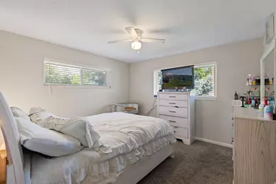 3516 S Alta Vista St E, Salt Lake City, UT 84106 - Photo 9