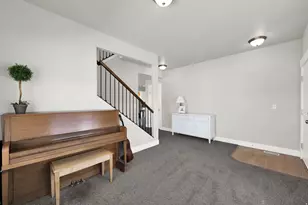 7112 N Golden Ct, Eagle Mountain, UT 84005 - Photo 7