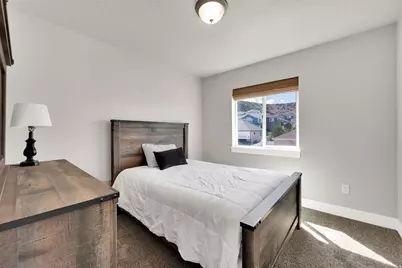 7112 N Golden Ct, Eagle Mountain, UT 84005 - Photo 21