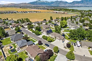 1252 S Skyline Rd, Saratoga Springs, UT 84045 - Photo 49
