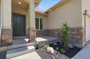 1252 S Skyline Rd, Saratoga Springs, UT 84045 - Photo 7