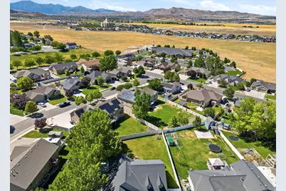 1252 S Skyline Rd, Saratoga Springs, UT 84045 - Photo 51