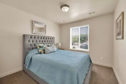 1002 N Bexley Dr W, North Salt Lake, UT 84054 - Photo 15