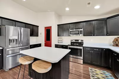 1002 N Bexley Dr W, North Salt Lake, UT 84054 - Photo 7