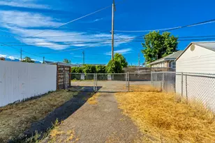 855 S 800 W, Salt Lake City, UT 84104 - Photo 15