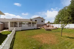1242 N 200 W, Orem, UT 84057 - Photo 27