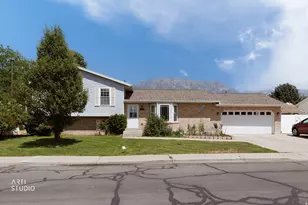 1242 N 200 W, Orem, UT 84057 - Photo 3