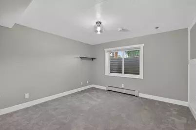 2986 W Southpointe Rd, South Jordan, UT 84095 - Photo 37