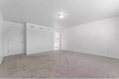 1877 E Chukar Dr, Eagle Mountain, UT 84005 - Photo 13