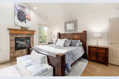 235 N 2975 W, Layton, UT 84041 - Photo 19