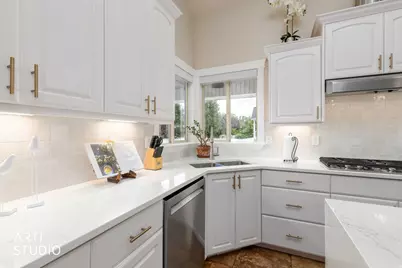 235 N 2975 W, Layton, UT 84041 - Photo 17