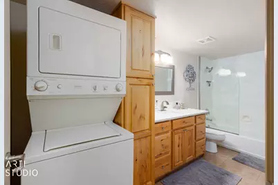 235 N 2975 W, Layton, UT 84041 - Photo 31