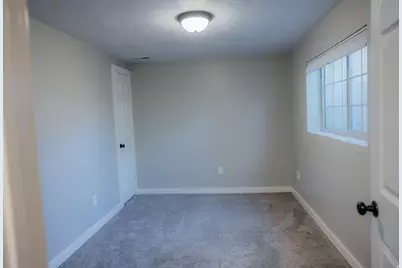 31 S 860 E, Orem, UT 84097 - Photo 23