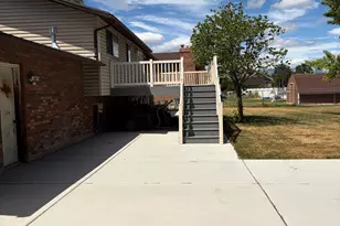 5054 S 3550 W, Roy, UT 84067 - Photo 37