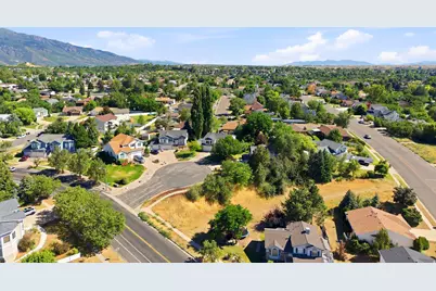 4660 S 1025 E, Ogden, UT 84403 - Photo 3