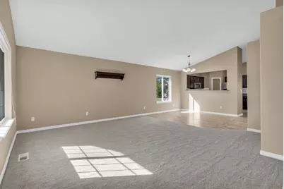 10695 S Pine Grove Way, South Jordan, UT 84009 - Photo 5