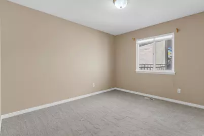 10695 S Pine Grove Way, South Jordan, UT 84009 - Photo 17